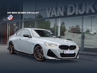 BMW 2-serie Coupé M240i xDrive High Exe M sportpakket Harman/Kardon Motorsporttechniek pakket ADA Led Vol milltek 20''LM Velgen
