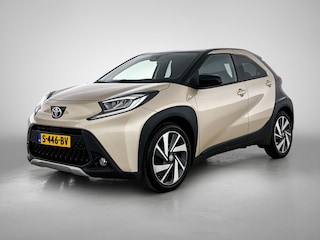 Toyota Aygo 1.0 VVT-i S-CVT Envy Automaat | Navigatie | JBL Soundsystem | Draadloos Opladen | Climate Control | Apple Carplay/Android Auto |