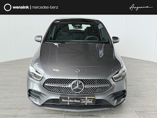 Mercedes-Benz B-klasse 180 Star Edition | Trekhaak | Stuurverwarming | Panorama-schuifdak | Memory stoelen