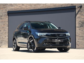 Opel Grandland 1.6 Turbo Plug-In Hybrid 4x4 GSe | Stoel/Stuurverwarming | 360 | Keyless | Blindspot | Carplay | AGR