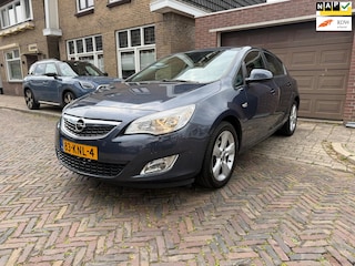 Opel Astra 1.6 Edition