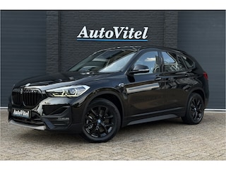 BMW X1 xDrive25e | Elektrische Klep | PDC V + A | LED | Apple Carplay | DAB | 20x op voorraad !