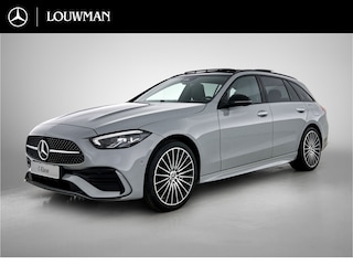 Mercedes-Benz C-klasse Estate 300 e Business Solution AMG | Comfortpakket Plus | Parkeerpakket met 360°-camera | Nightpakket | Middenconsole metaalstructuur | Trekhaak | Panoramaschuifdak | 19" multispaaks lichtmetalen AMG-velgen | GUARD 360° Plus |