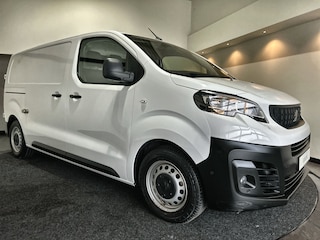 Peugeot Expert Standard Asphalt 75 kWh | Stoelverwarming | Carplay / Android auto | Cruise Control | Soh (batterijcheck) Waarde 93,5 %