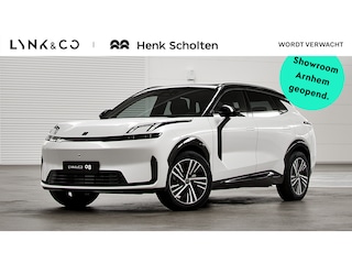 Lynk & Co 08 1.5 Core Business Edition | 200km Hybride | High Beam LED | Panoramadak | 360° Camera | 19 inch velgen | Stoelverwarming | Akoestisch glas | Bestuurdersstoel met geheugen | Sfeerverlichting | Apple Carplay | Dodehoekassistent | Adaptive Cruise Contol | Keyless Entry