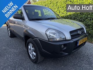 Hyundai Tucson 2.0i Active | Airco | Elekt. Ramen | Trekhaak | APK tot 11-01-2027!