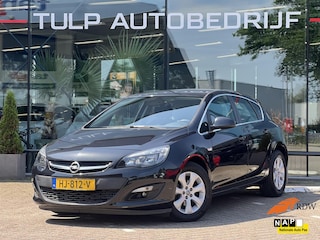 Opel Astra 1.4 Turbo Blitz 5 Deurs Airco Cruise Isofix NAP