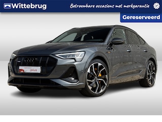 Audi E-tron 55 quattro S edition 95 kWh | Panoramadak | Afneembare Trekhaak | Apple Carplay | 22 Inch |