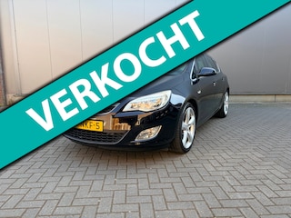 Opel Astra 1.4 Turbo Cosmo