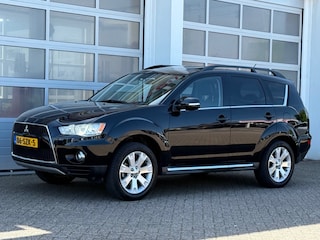 Mitsubishi Outlander 2.0 Edition 147PK Two Aut. Navi Camera Trekhaak Schuif-dak