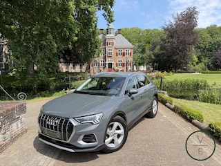 Audi Q3 35 TFSI Pro Line | Blind Spot | Adaptive | PDC | Led |