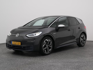 Volkswagen ID.3 First Plus 58 kWh | CAMERA | ADAPTIVE | STOEL- EN STUURVERW. | TREKHAAK