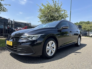Volkswagen Golf Variant 1.0 TSI 110pk Life Lounge/Winter/Pro-Multi Media/Park Pack 32.823 KM NL-Auto