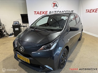Toyota Aygo 1.0 VVT-i x CRUISE/AIRCO/5DRS/NAP/APK