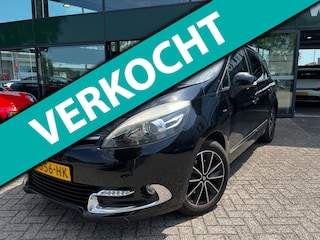 Renault Scénic 1.6 dCi Bose 7p. (Trekhaak, Parkeersensoren, Panoramadak, Goed Onderhouden, Achteruitrijcamera)