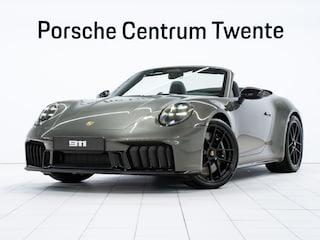 Porsche 911 Carrera 4 GTS Cabriolet
