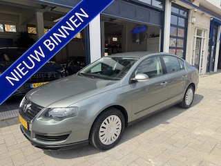 Volkswagen Passat 1.6 FSI Trendline NL AUTO/NAP/ANDROID/CARPLAY