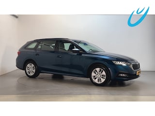 Skoda Octavia Combi 1.0 e-TSI DSG Business Edition App-Connect Trekhaak Navigatie