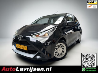 Toyota Aygo 1E EIGENAAR NL AUTO NAP APPLE/CARPLAY CAMERA LED BLUETOOTH AIRCO X-PLAY AUTOMAAT!!