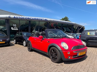 Mini Mini Cabrio 1.6 Lees tekst, Read text.