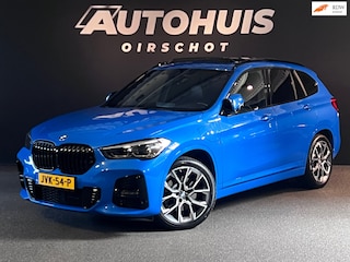 BMW X1 XDrive25e High Executive Edition M Pano/ Leder/ Adaptieve Cruisecontrol/ Camera/ Carplay/ HeadUp/ 19Inch