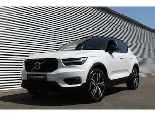 Volvo XC40 2.0 T5 AWD R-Design 248PK (Panoramadak Sportleder Carplay Navi/Camera HarmanKardon Trekhaak Full-Led 19Inch PrivacyGlass Pdc V+A)