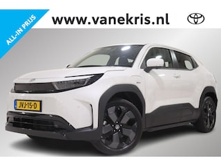 Toyota Urban Cruiser Executive 61 kWh, JBL, BSM, 360 Camera, Leder, Apple Carplay / Android Auto, Pano met €1.500 demovoordeel