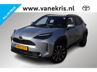 Toyota Yaris Cross 1.5 Hybrid 115 First Edition, Comfort pack, Stoel & Stuur verwarming, BSM, Parkeersensoren!