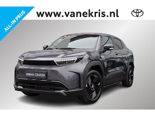 Toyota Urban Cruiser Dynamic 61,1 kWh, Navi, Apple Carplay, Android Auto, Adaptieve cruise control, Stoel / stuurverwarming.
