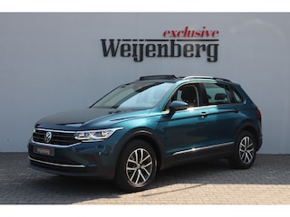 Volkswagen Tiguan 1.4 TSI eHybrid PHEV Trekhaak Pano ACC