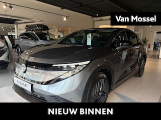 Nissan Leaf Engage 52 kWh 177PK | Rijklaarprijs incl. inruilvoordeel! | Navigatie | 360 Camera | 18'' Inch Velgen | Stoelverwarming | Adaptieve Cruise Control met Stuurhulp | Apple CarPlay & Android Auto | Nieuw uit voorraad leverbaar!
