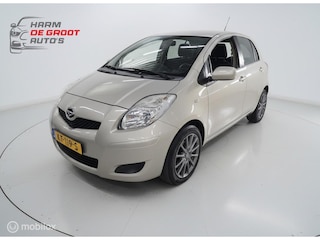 Daihatsu Charade 1.3 Club/Toyota Yaris/Airco/Trekhaak/ 6 Bak