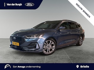 Ford Focus Wagon 1.0 EcoBoost Hybrid ST Line X Automaat - Winter Pack - Achteruitrijcamera - Navigatie - Apple Carplay - Aindroid Auto