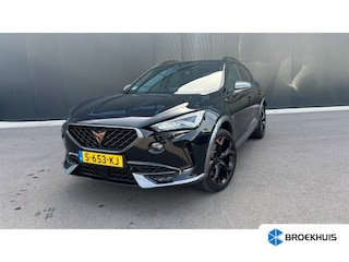 Cupra Formentor 1.4 e-Hybrid Performance | 245 pk | Trekhaak | Panoramadak | Elektr. achterklep | Stoelverwarming | Carplay