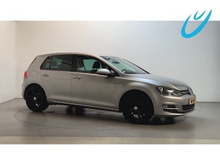 Volkswagen Golf 1.0 TSI 116pk DSG Connected Series Navigatie Camera DAB+