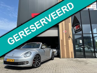 Volkswagen Beetle Cabriolet 2.0 tsi /DSG- autm /apple-Carplay/ AIRCO /19-inch/ verlaagd /xenon/ 2 sleutels/dealer-onderh/bomvol