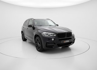 BMW X5 M50d  PANO, H&amp;K, TREKHAAK.