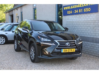 Lexus NX 300h Clima Navi Dealer onderhouden
