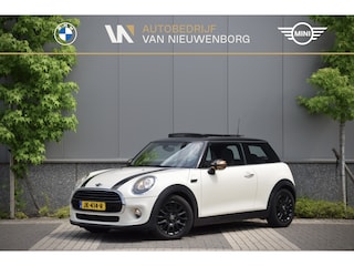Mini Cooper 3-Deurs 1.5 Pepper Business | Panoramadak | Navi | Climate & Cruise Control | Origin. NL | Goed O.H.