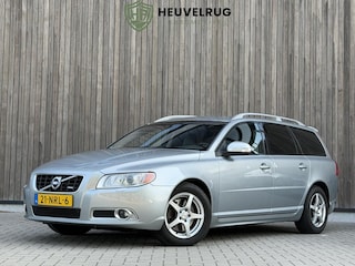 Volvo V70 2.0T R-Design | TREKHAAK | LEDER | XENON
