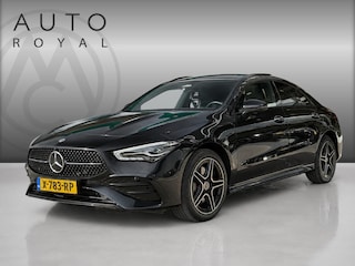 Mercedes-Benz CLA 250 e AMG Line PANORAMADAK| ALCANTARA SPORT INTERIEUR| SFEER VERLICHTING| CAMERA| NAVIGATIE| F1 FLIPPERS| DODE HOEK |