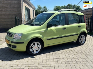 Fiat Panda 1.2 Emotion 5drs | airco | nieuwe apk | rijd en schakelt goed !