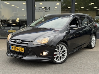 Ford Focus Wagon 1.6 EcoB. Titanium ST-Line Clima/Cruise contr.