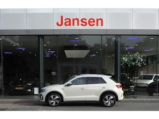 Volkswagen T-Roc 1.5 TSI R-Line Business+ | CARPLAY | ACC | CAMERA | TREKHAAK | 18 INCH