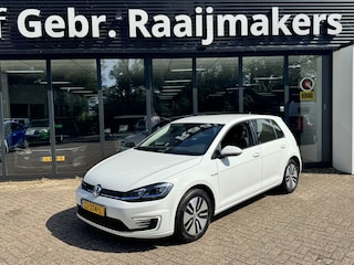 Volkswagen Golf *Warmtepomp*Navigatie*ACC*88%SOH*