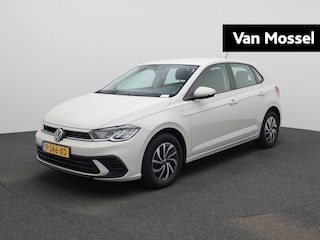 Volkswagen Polo 1.0 TSI Life Business | 95 PK | Navigatie | Climatronic | Parkeersensoren | Digitale Cockpit | Apple Carplay / Android Auto | Stoelverwarming |