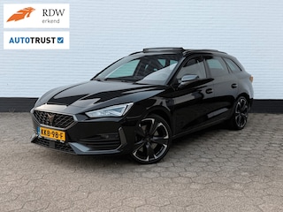 Cupra Leon E-Hybrid VZ Perf. PANO l ACC l 245PK