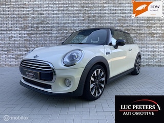 Mini Cooper 1.5 Chili Business AUT/NAP/1EIG/PANO/HEADUP/NAVI