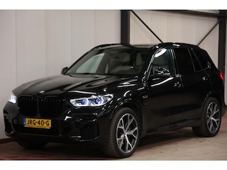 BMW X5 xDrive45e PANORAMA SKY LOUNGE TREKHAAK MASSAGE
