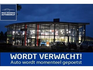 Peugeot 3008 1.6 HYbrid GT | Climate control | Trekhaak | PDC + Camera | Navigatie | Apple CarPlay/Android Auto | LM Velgen |